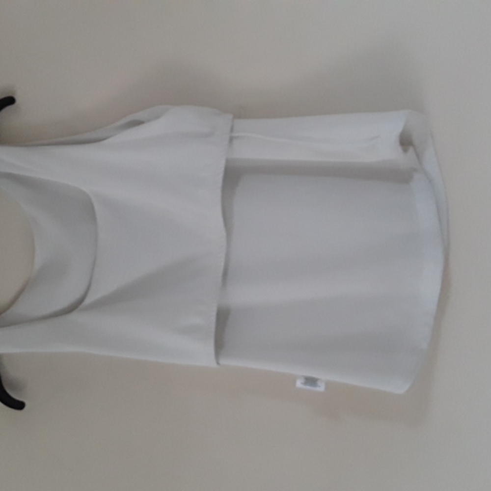 NWT b new york Built-In Bra Tank Top L - Picture 16 of 16